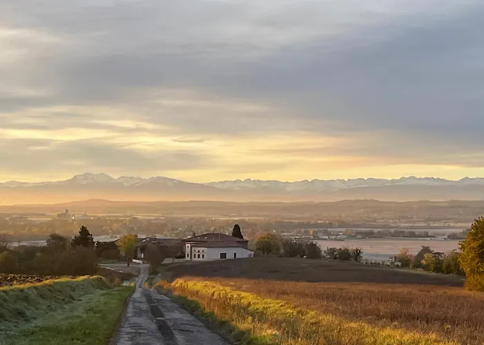Bed & Breakfast Domaine De Quintalone D Exception Avec Privatif Et Vue Panoramique Pyrenees