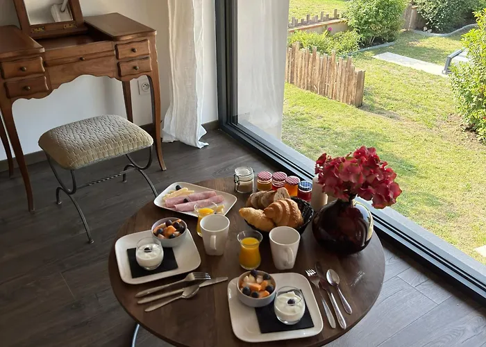 Domaine De Quintalone D Exception Avec Privatif Et Vue Panoramique Pyrenees 4* Cintegabelle